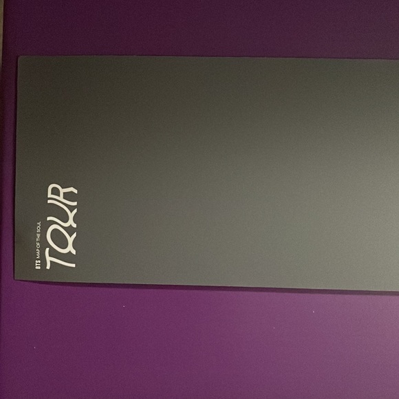 Official BTS Map of the Soul Tour Film photo - MOTS (sealed) - Picture 5 of 5